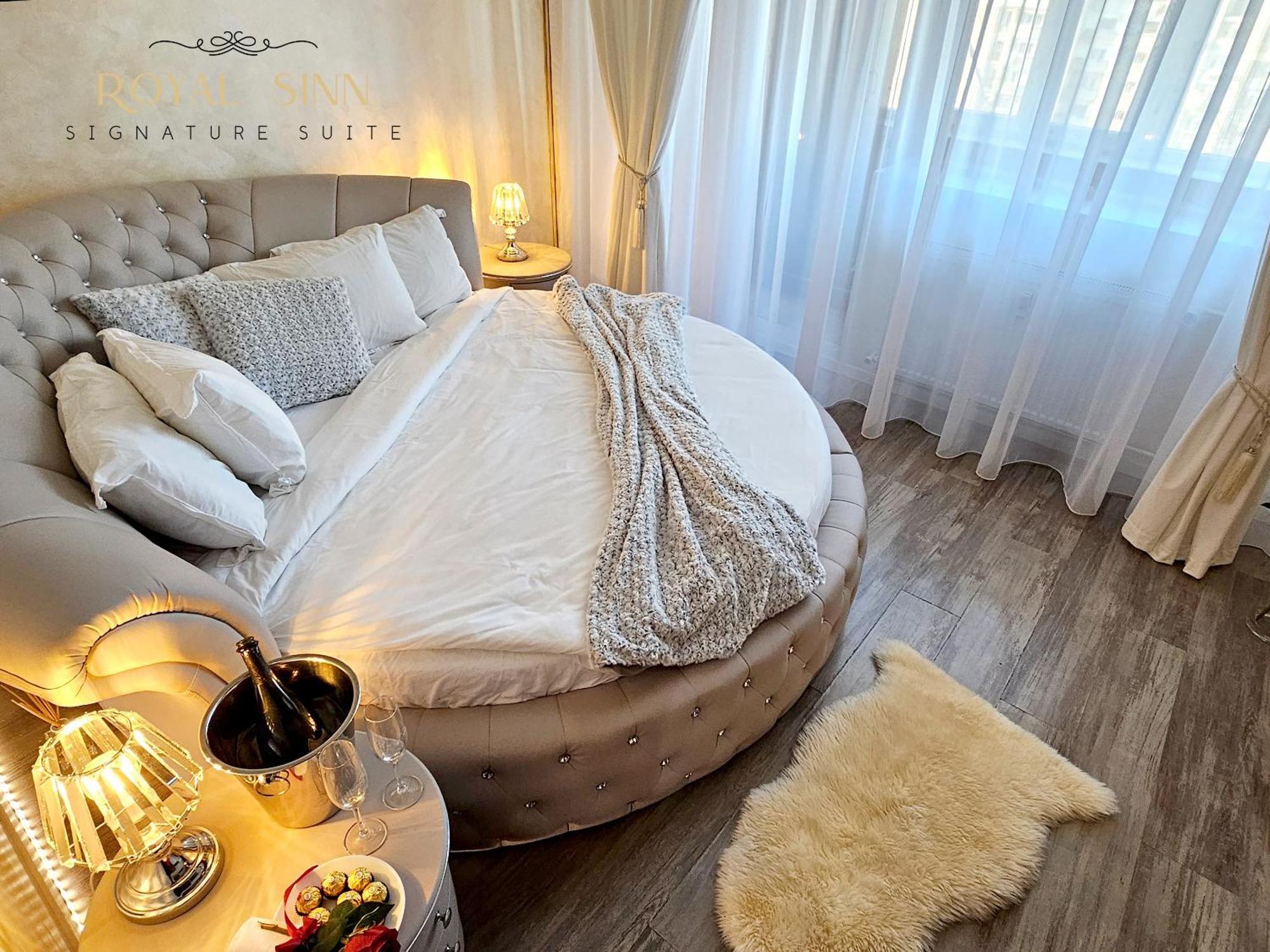 Royal Sinn Signature Suite Bucarest Esterno foto