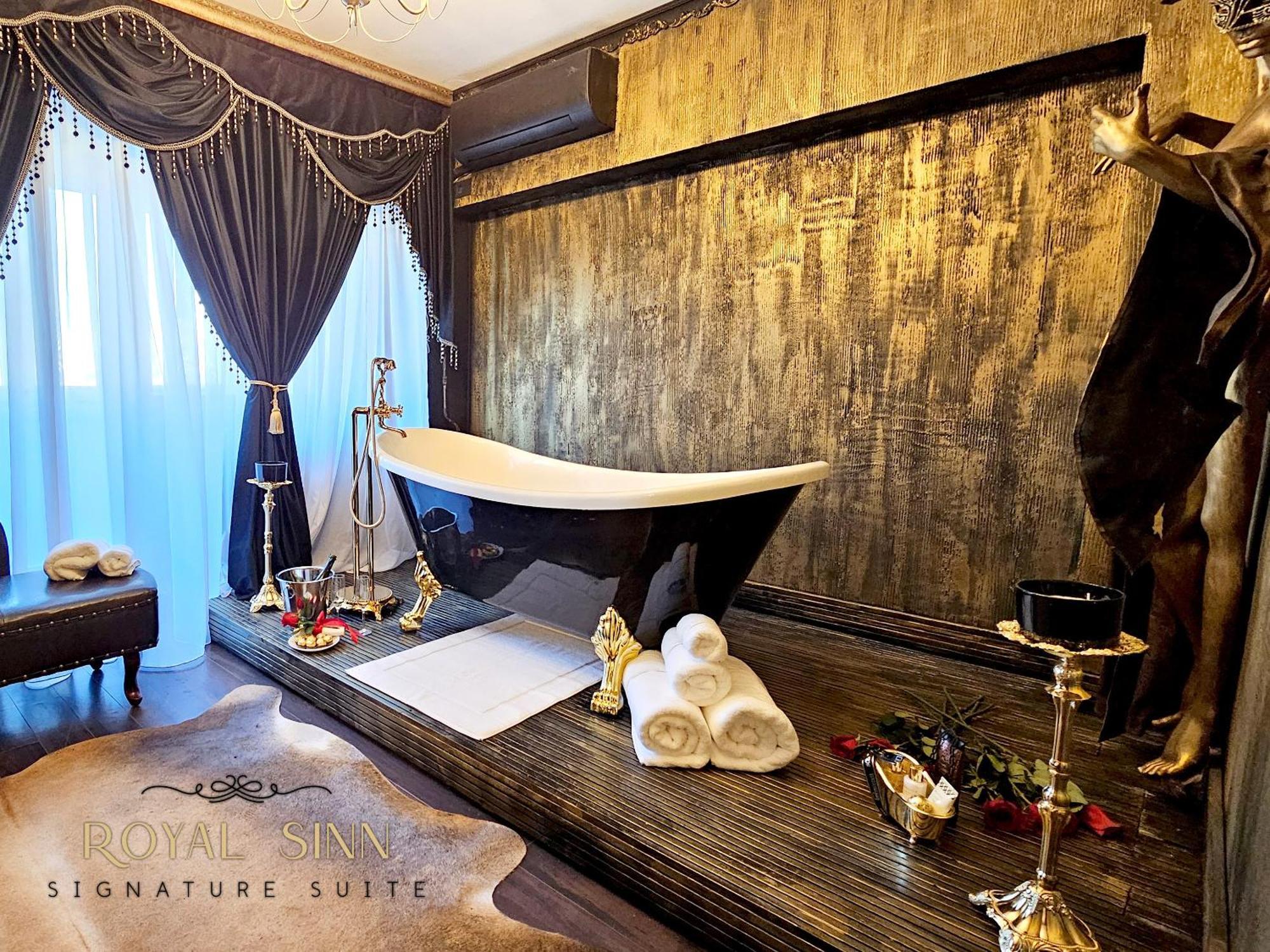Royal Sinn Signature Suite Bucarest Esterno foto